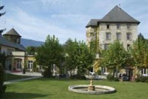 Le Chateau de Candie voted  best hotel in Chambery