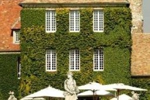 Chateau De Villiers-le-Mahieu voted  best hotel in Villiers-le-Mahieu