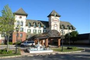 Chateau Hotel & Conference Center Image