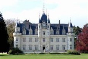 Chateau Hotel Savigny Image