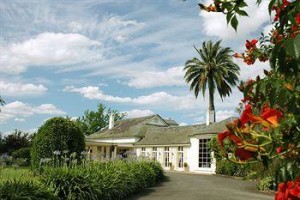 Chateau Yering Historic House Hotel Melbourne Image