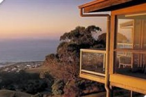 Chris's Beacon Point Restaurant & Villas Image