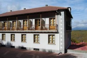 Cinco Castanos Hotel Candelario Image