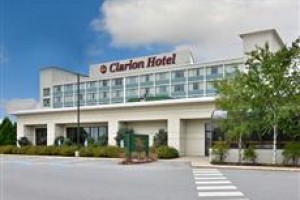 Clarion Hotel Airport Portland (Maine) voted 9th best hotel in Portland 