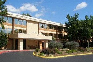 Clarion Inn Waldorf Image