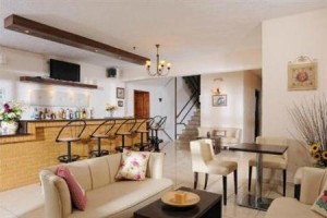 Cleopatra Apartments Image