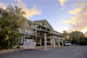 Club Crocodile Resort Airlie Beach Image