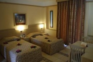 Golden Beach Club Image