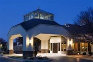 Clubhouse Inn & Suites Westmont voted  best hotel in Westmont