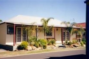 Coachhouse Marina Resort voted 2nd best hotel in Batemans Bay