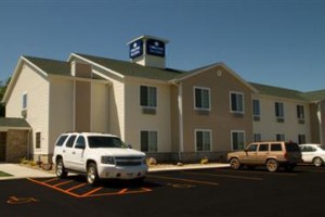 Cobblestone Inn & Suites Bloomfield (Iowa) Image