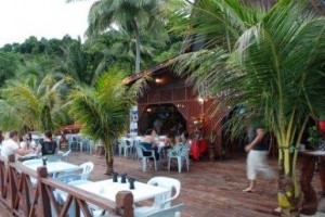 Cocohut Chalets Image