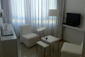 Colony Beach Apartments Bat Yam Image