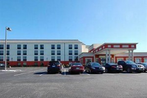 Comfort Inn At Carowinds voted 3rd best hotel in Fort Mill