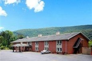 Comfort Inn Harpers Ferry Image