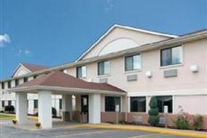 Moline Comfort Inn Image