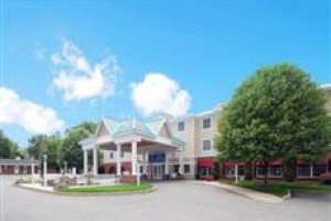 Comfort Inn and Suites Colonial voted  best hotel in Sturbridge