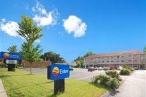 Comfort Inn & Suites Ludlow (Massachusetts) voted  best hotel in Ludlow 