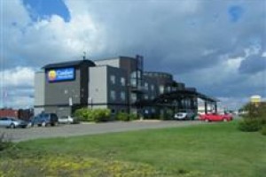 Comfort Inn & Suites Medicine Hat voted 9th best hotel in Medicine Hat