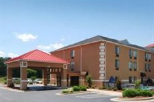 Comfort Inn & Suites Oxford (North Carolina) voted  best hotel in Oxford 