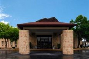 Comfort Inn West Maumee Image