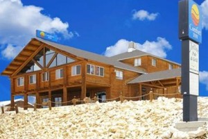 Comfort Inn Yellowstone North voted 4th best hotel in Gardiner