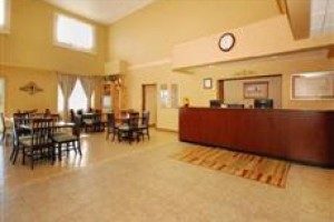 Comfort Suites Delavan Image