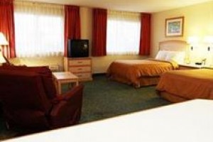 Comfort Suites Grand Cayman Image