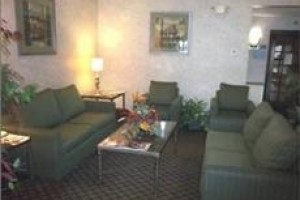 Baymont Inn Harvey Image