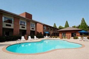 Quality Suites Hickory Image