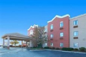 Comfort Suites Louisville Jeffersontown voted 6th best hotel in Jeffersontown