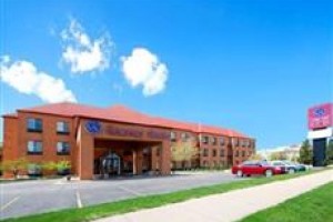 Comfort Suites Stevens Point Image