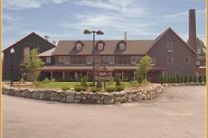 Common Man Inn & Spa Image