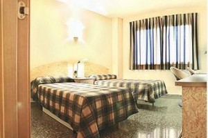 Confort Burjassot Campus University Residence Hotel Image