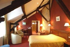 Coq Hotel Montreuil-sur-Mer voted 2nd best hotel in Montreuil-sur-Mer