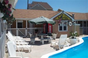 Coral Sands Motel Image