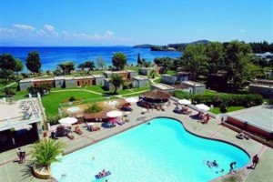 Corfu Chandris Hotel voted 2nd best hotel in Feakes
