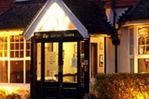 Corner House Hotel Horley Image