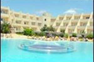 Hotel Coronas Playa Image