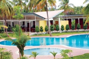 The Country Club-Coconut Grove voted  best hotel in Sira