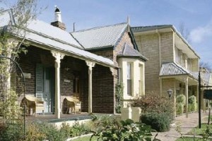 Country Comfort Armidale voted 10th best hotel in Armidale