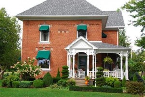 Country Doll House Bed & Breakfast Image