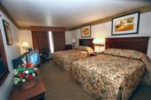 Country Inn & Suites Chambersburg Image