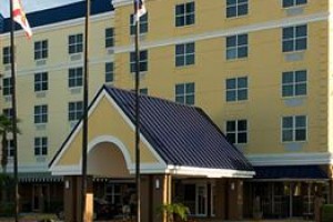 Fairfield Inn & Suites Orlando Lake Buena Vista Image