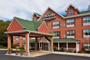 Country Inn & Suites Newnan voted 3rd best hotel in Newnan