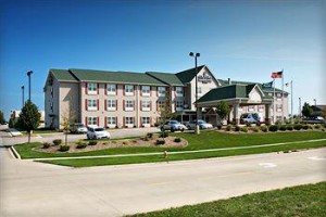 Country Inn & Suites Peoria North voted 3rd best hotel in Peoria