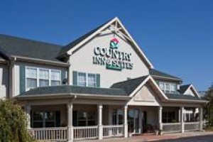 Country Inn & Suites Stockton voted  best hotel in Stockton 