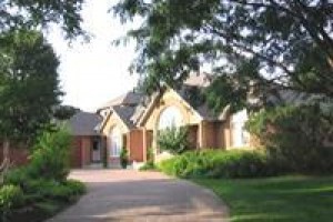 Country View Manor Bed & Breakfast Ottawa Image