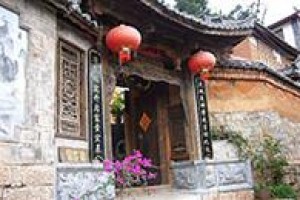Courier Inn Garden Lijiang Image