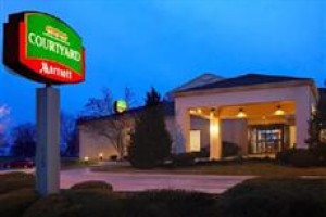 Courtyard by Marriott Bettendorf Quad Cities voted 2nd best hotel in Bettendorf